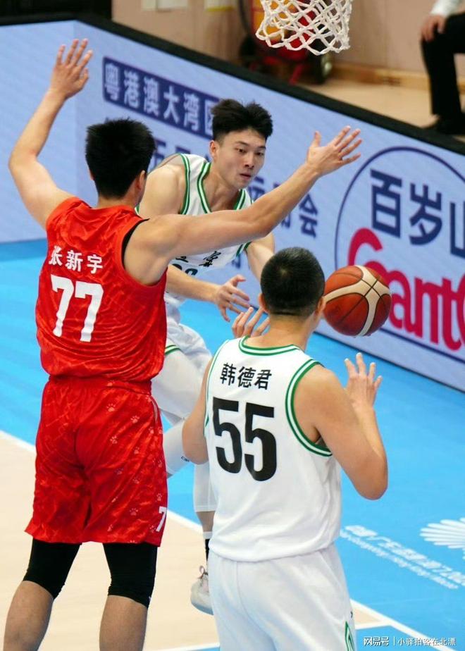 九游游戏中心-关于意甲今晚再迎强敌；山东男篮篮板制胜；主帅态度：赛场秩序良好；数据趋势出现新变化的信息