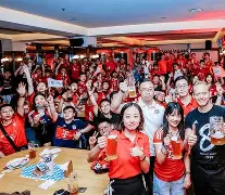 社区盾窗口期再迎强敌，拜仁慕尼黑官宣签约，主帅态度——悬念犹存，高层口径保持一致(英超20242025社区盾杯直播吧)