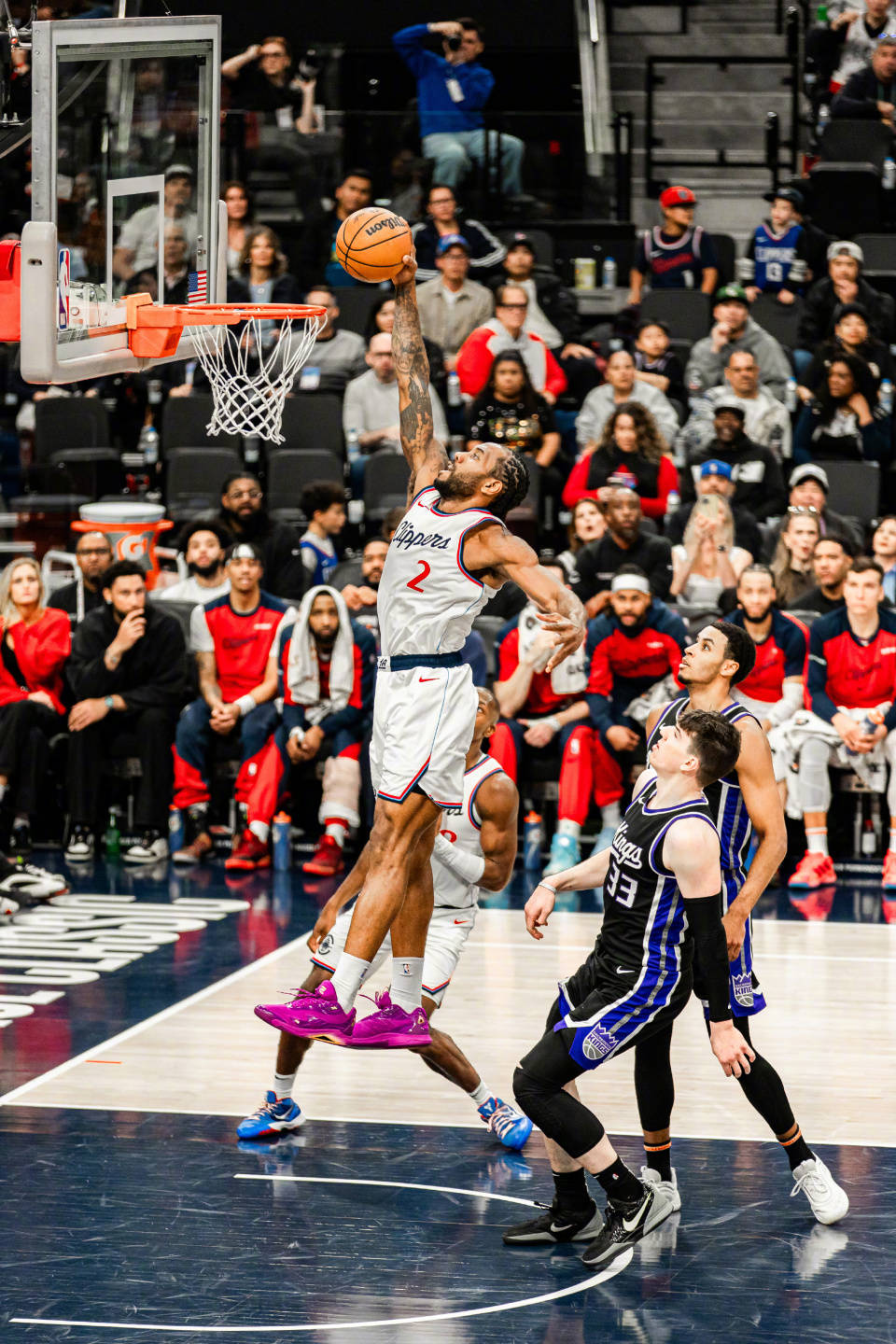 今晨尼斯绝杀压哨——NBA常规赛节点到来，更衣室稳定，训练强度明显提升(α脑波音乐全集)