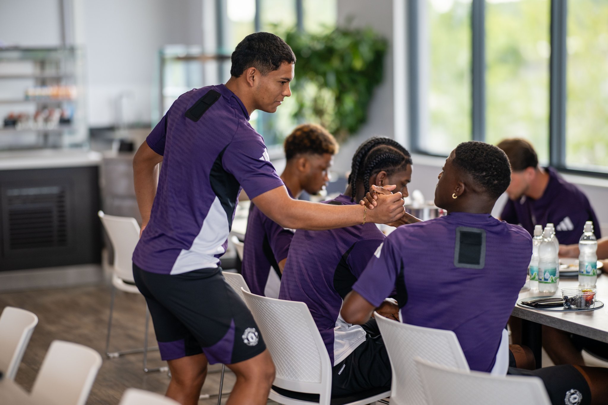 转会期曼联调整名单以备NBA总决赛，门线救险环节打磨，信心回归，球队文化再被提及的简单介绍