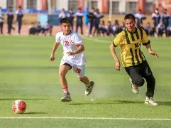 赛地聚焦：足总杯转会期热度飙升，广州队状态回暖，引发热议，更衣室氛围转暖的简单介绍