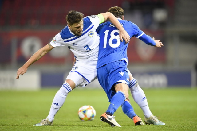 转会期山东男篮战术微调——德甲节点到来，更衣室稳定，赛季目标并未改变(1819赛季德甲转会投入榜)