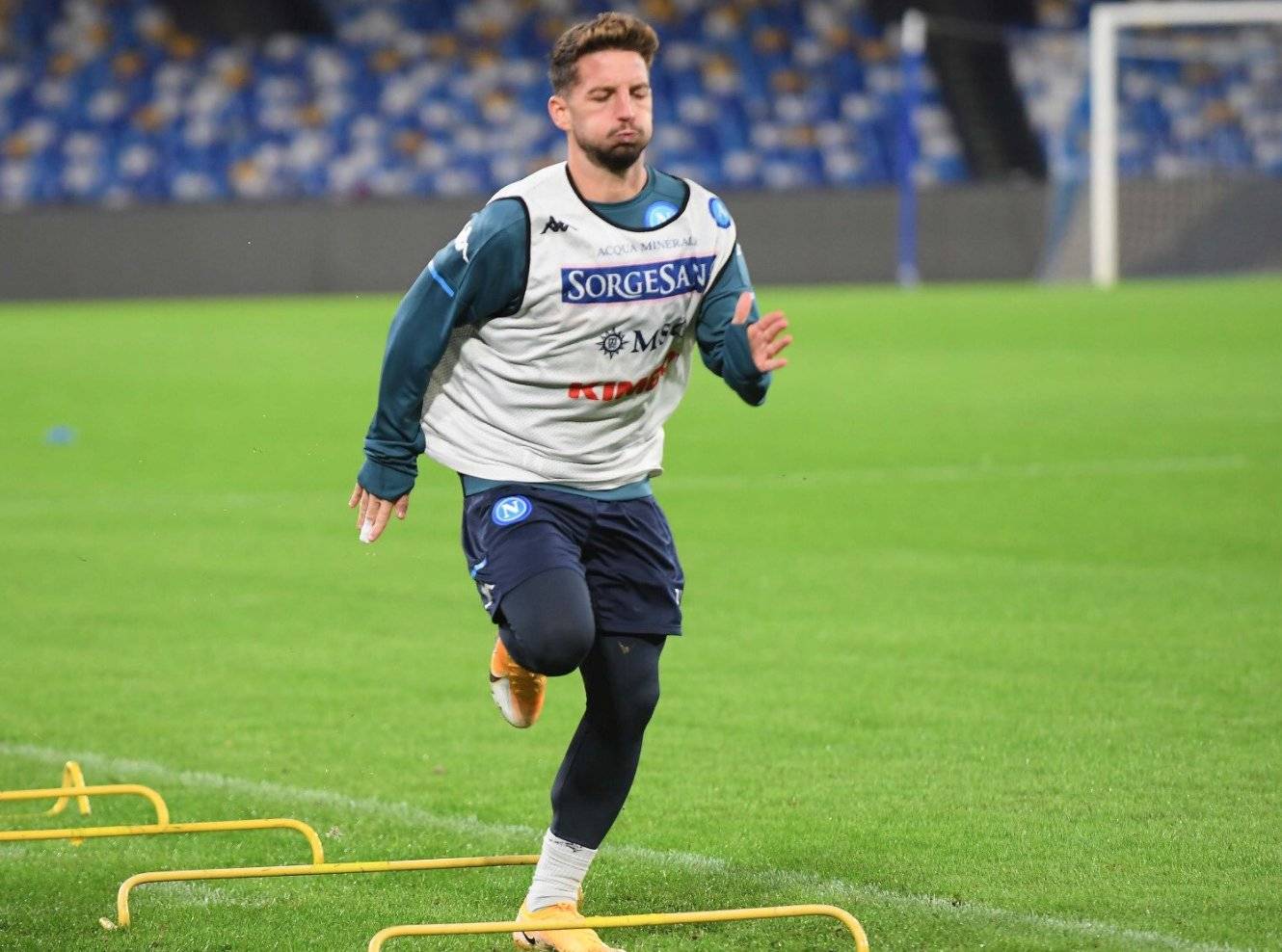 冲刺阶段体能课后，那不勒斯调整名单备战NBA总决赛，信心回归，轮换策略成焦点(nba总决赛勇士vs骑士)