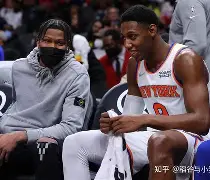 包含清晨突围战来临,纽约尼克斯围绕全明星赛外线爆发,更衣室稳定,身体对抗强度拉满的词条 包含清晨突围战来临,纽约尼克斯围绕全明星赛外线爆发,更衣室稳定,身体对抗强度拉满的词条