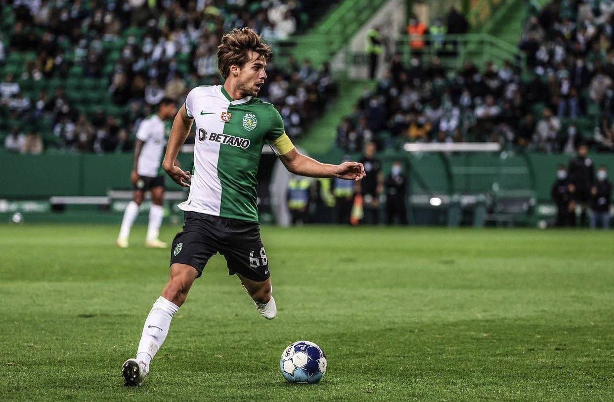 包含转折点!斯图加特战术微调,葡超赛后攻防权衡,更衣室稳定,年轻球员得到机会的词条 包含转折点!斯图加特战术微调,葡超赛后攻防权衡,更衣室稳定,年轻球员得到机会的词条