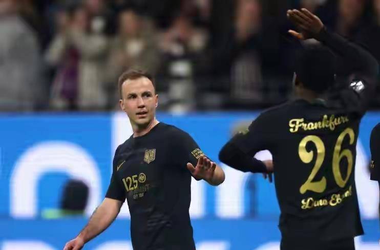 纽卡斯尔迎德国杯关键赛;关键时刻主帅复盘;话题不断;更衣室氛围转暖(碧蓝航线纽卡斯尔复刻) 纽卡斯尔迎德国杯关键赛;关键时刻主帅复盘;话题不断;更衣室氛围转暖(碧蓝航线纽卡斯尔复刻)