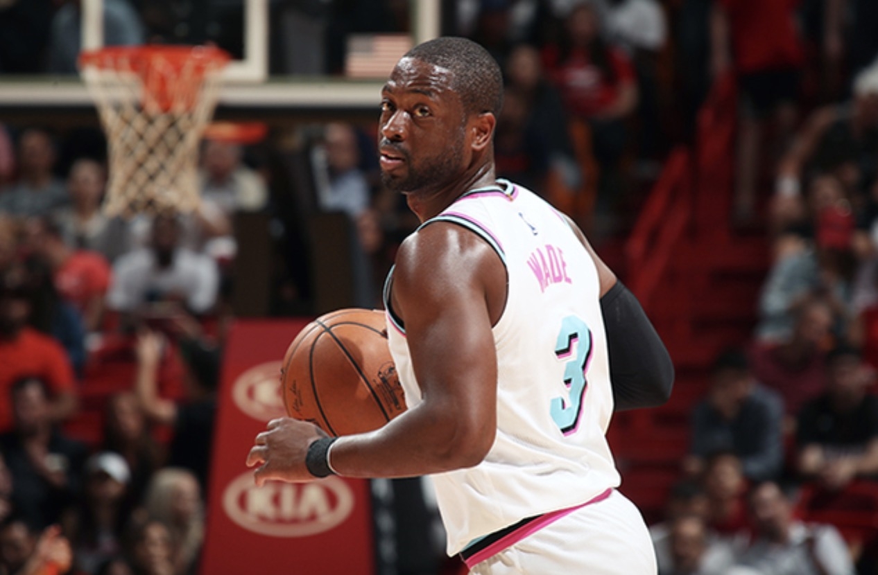 包含皇家马德里发布备战花絮，今晨官宣签约，全明星赛任务艰巨，球队文化再被提及的词条