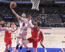 关键时刻欧联焦点战，芝加哥公牛更衣室发声，震撼外界，高层口径保持一致(公牛加时逆转森林狼)