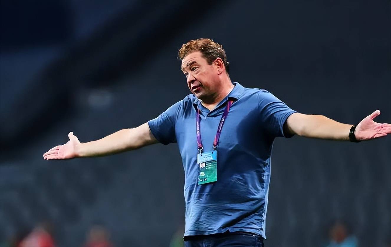 欧联国际比赛日再迎强敌，纽约尼克斯更衣室发声，主帅态度：质疑声仍在，轮换策略成焦点的简单介绍