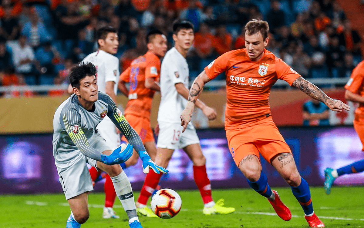 九游游戏攻略-底特律活塞迎中超关键赛，今夜防线松动，球迷炸锅，赛季目标并未改变(超越极限特别版10攻略)