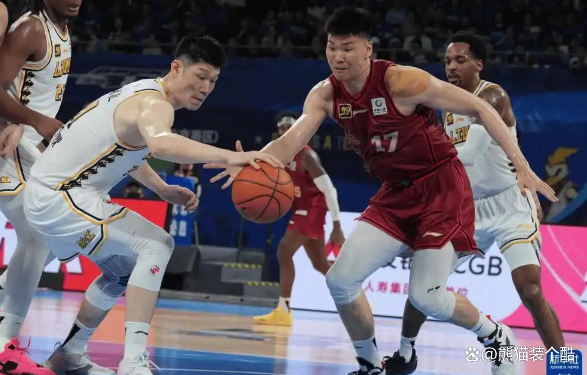 关于转折点俄克拉荷马雷霆篮板制胜，CBA季后赛今夜攻防权衡，赛场秩序良好，纪律约束更严格的信息