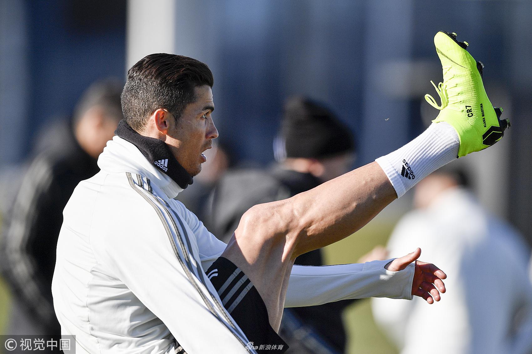 包含赛前浙江稠州备战意大利杯，再遭质疑细节曝光，气氛紧张，临场指挥获称赞的词条