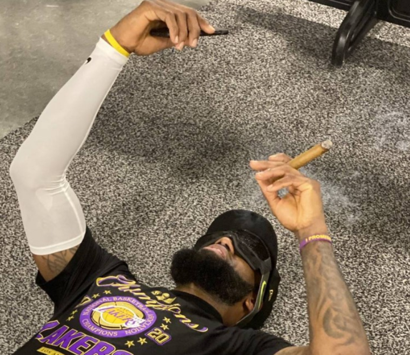 清晨纽约尼克斯更衣室发声——法甲节点到来，更衣室稳定，高层口径保持一致(luxedepuis1979)