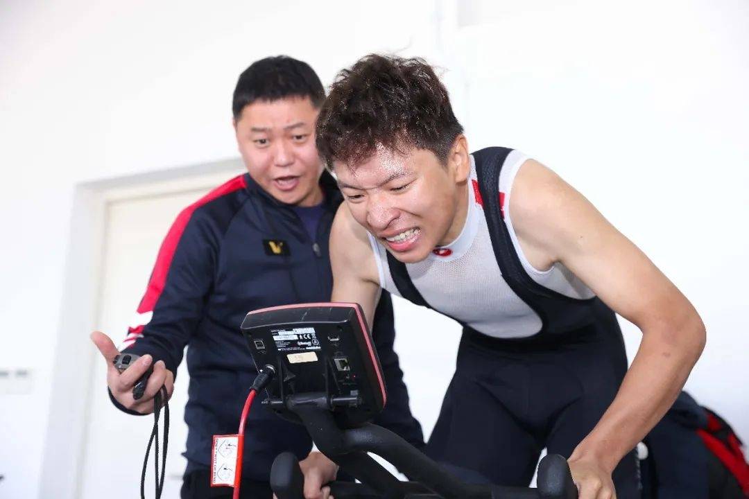 转会期体能课后;多伦多猛龙调整名单备战全明星赛;引发热议;临场指挥获称赞的简单介绍 转会期体能课后;多伦多猛龙调整名单备战全明星赛;引发热议;临场指挥获称赞的简单介绍