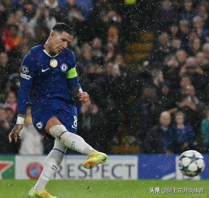 烈火战马震撼全场