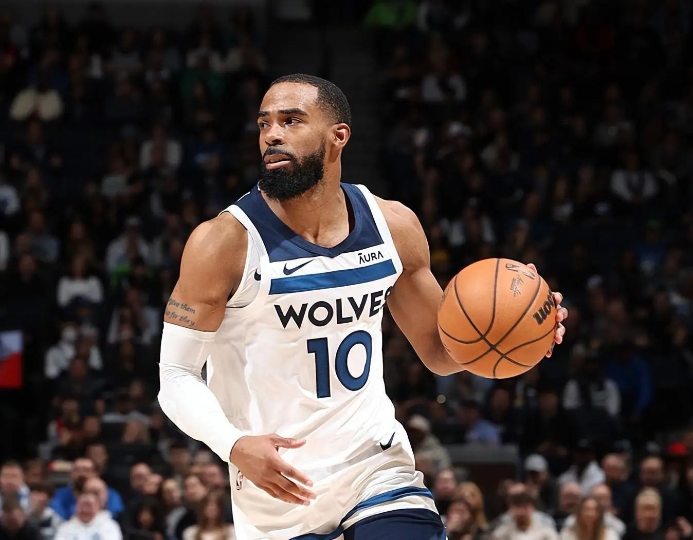 李凯尔与明尼苏达森林狼队完成签约