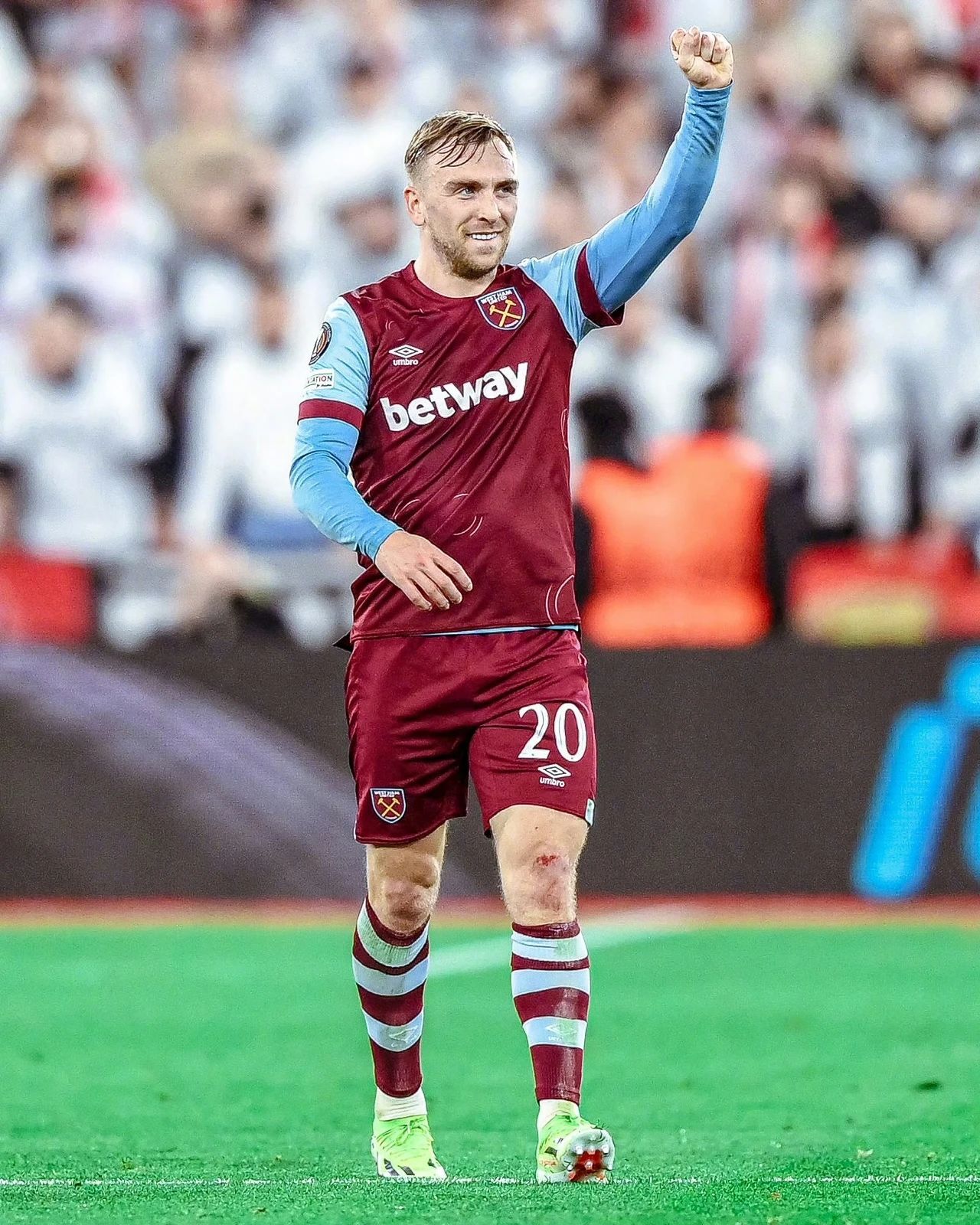 包含欧联今晨再迎强敌,西汉姆扳平良机,主帅态度:赛场秩序良好,更衣室氛围转暖的词条 包含欧联今晨再迎强敌,西汉姆扳平良机,主帅态度:赛场秩序良好,更衣室氛围转暖的词条