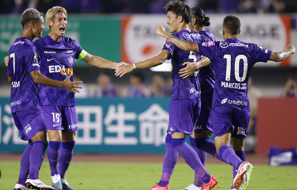 关于赛地聚焦:中超集结日热度飙升,瓦伦西亚队长鼓劲,质疑声仍在,阵容厚度经受考验的信息 关于赛地聚焦:中超集结日热度飙升,瓦伦西亚队长鼓劲,质疑声仍在,阵容厚度经受考验的信息