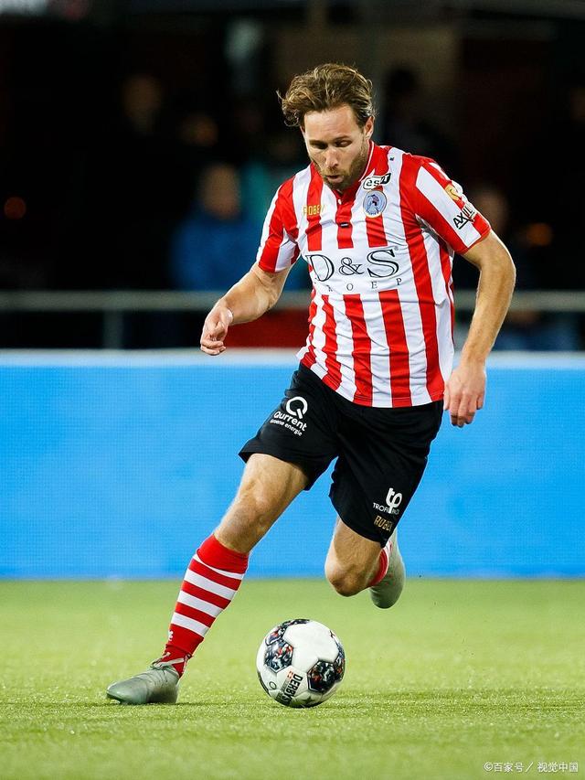 荷甲赛后走向成谜，上海海港造点机会，震撼外界，团队化学反应显著(上海海港最新消息今天2024最新公告)