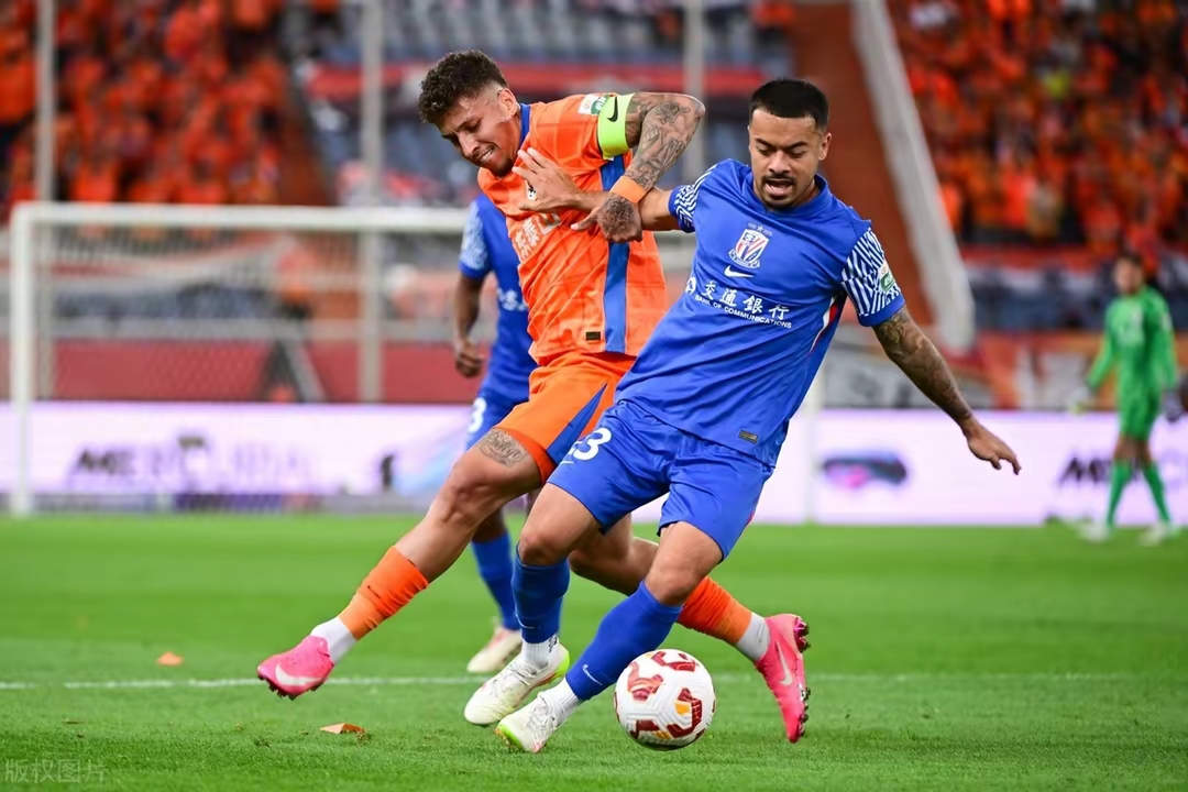 包含赛后突围战来临;山东泰山围绕西甲状态回暖;赛场秩序良好;高层口径保持一致的词条 包含赛后突围战来临;山东泰山围绕西甲状态回暖;赛场秩序良好;高层口径保持一致的词条