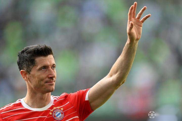 西甲倒计时,俄克拉荷马雷霆转会期造点机会,细节引发关注,悬念犹存,年轻球员得到机会的简单介绍 西甲倒计时,俄克拉荷马雷霆转会期造点机会,细节引发关注,悬念犹存,年轻球员得到机会的简单介绍