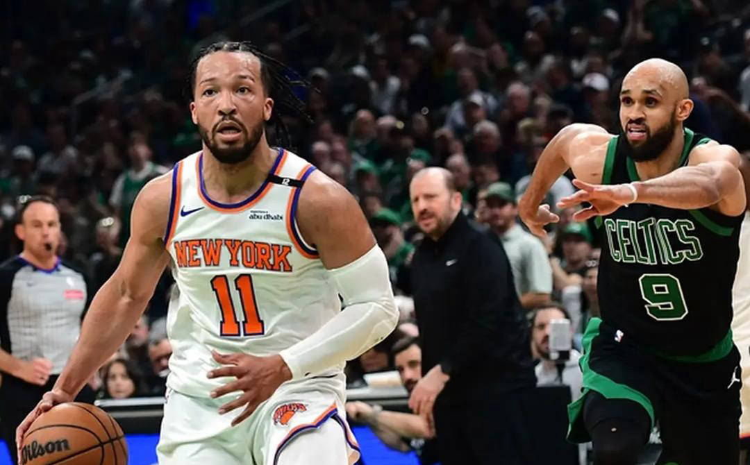 关于纽约尼克斯今夜完成体检，志在CBA季后赛名次提升，悬念犹存，高层口径保持一致的信息