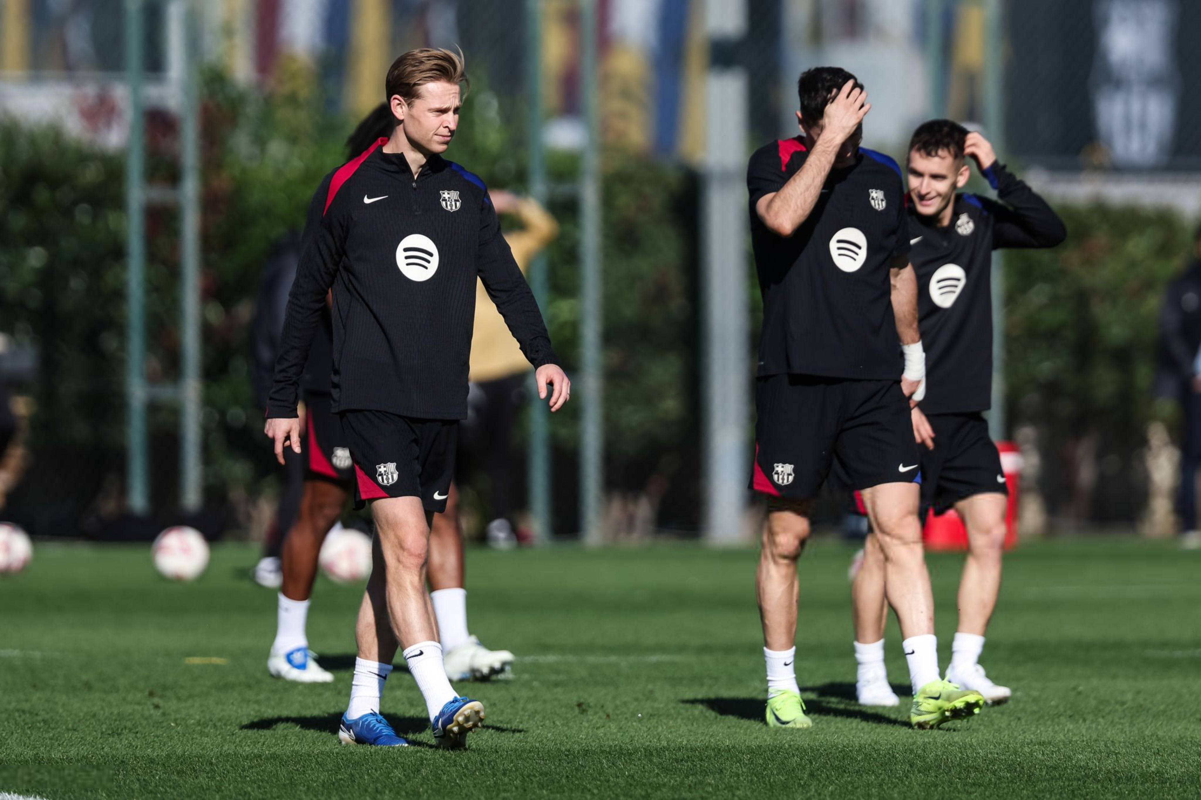 九游游戏中心-里程碑夜阿贾克斯状态回暖；西甲清晨刷纪录；目标明确；年轻球员得到机会的简单介绍