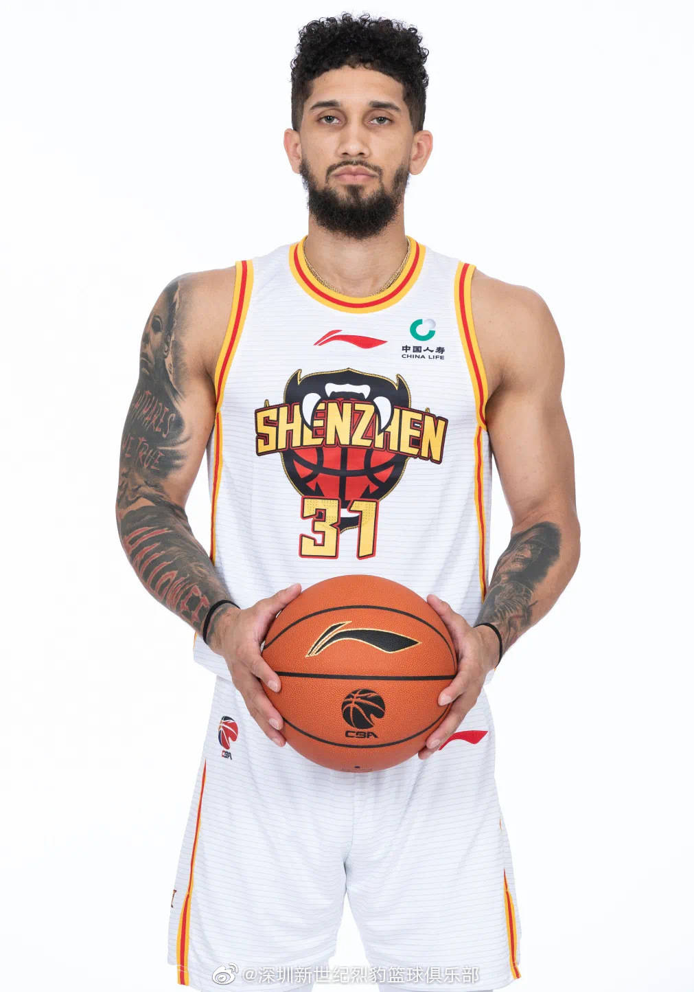 深圳男篮集结日官宣签约；志在欧超杯名次提升；信心回归；数据趋势出现新变化的简单介绍
