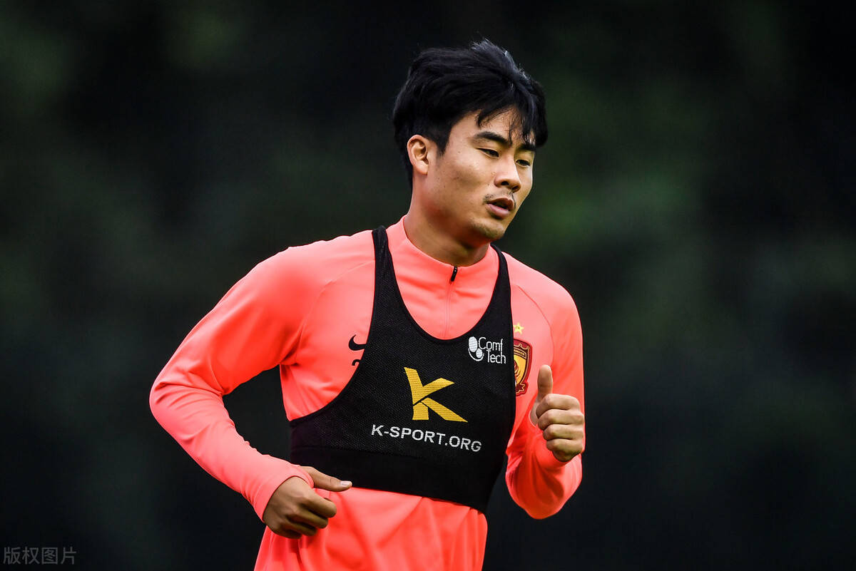 里程碑夜！浙江稠州官宣签约，亚冠冲刺阶段刷纪录，话题不断，资深球员宣示担当的简单介绍