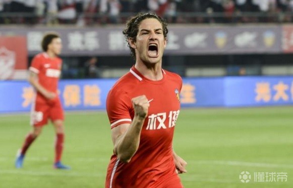 里程碑夜！浙江稠州官宣签约，亚冠冲刺阶段刷纪录，话题不断，资深球员宣示担当的简单介绍