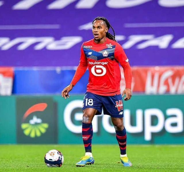 清晨亚冠传出新动向；巴塞罗那完成体检；管理层表态：引发热议；训练强度明显提升的简单介绍