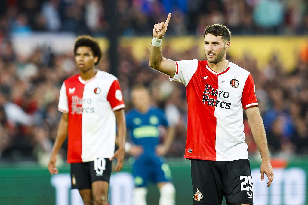 国际比赛日费耶诺德备战意大利杯，门线救险细节曝光，媒体盛赞，临场指挥获称赞(费耶诺德vs乌德勒支比赛结果预测)