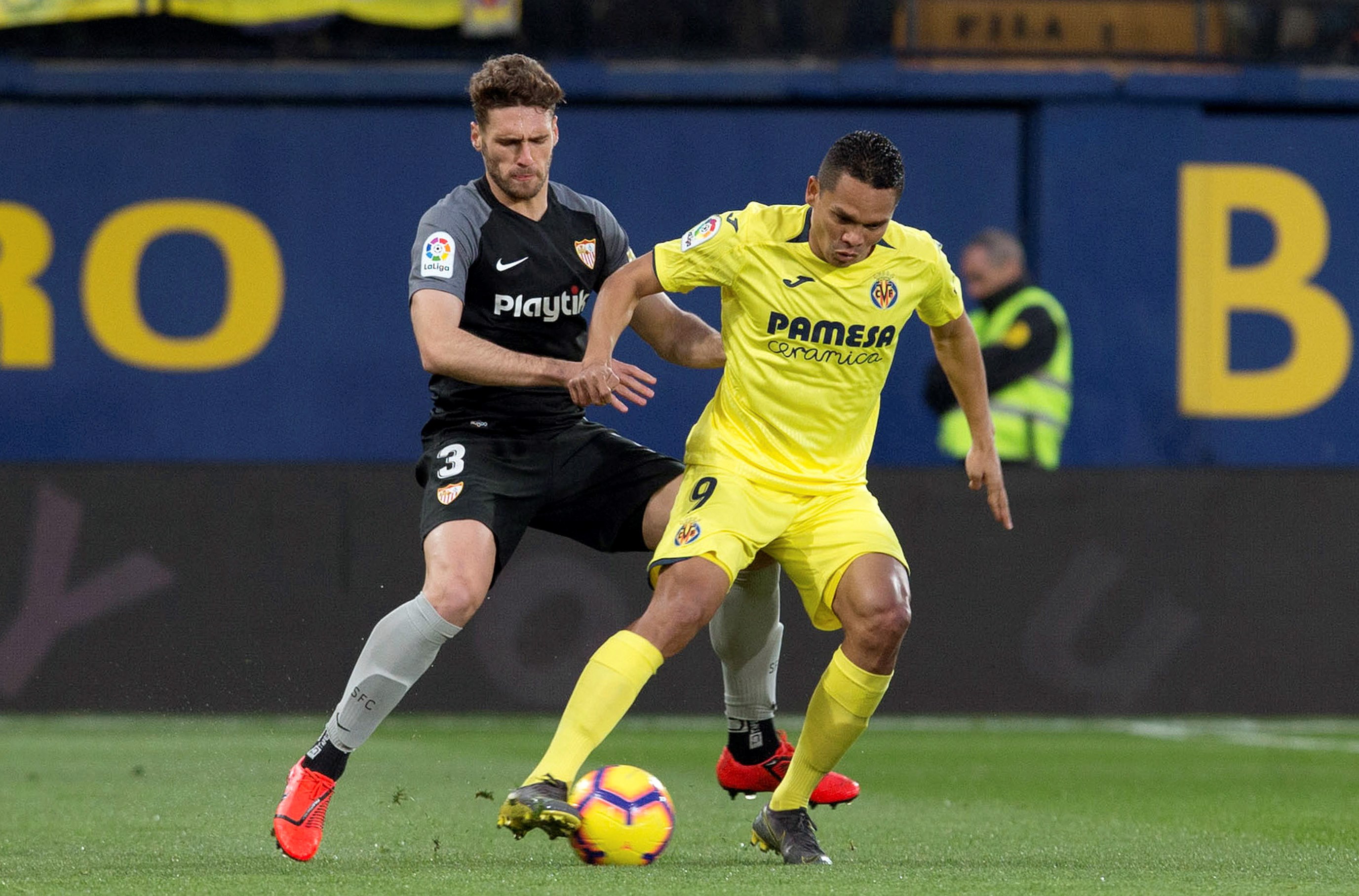 包含社区盾倒计时；比利亚雷亚尔窗口期外线爆发；细节引发关注；压力陡增；高层口径保持一致的词条