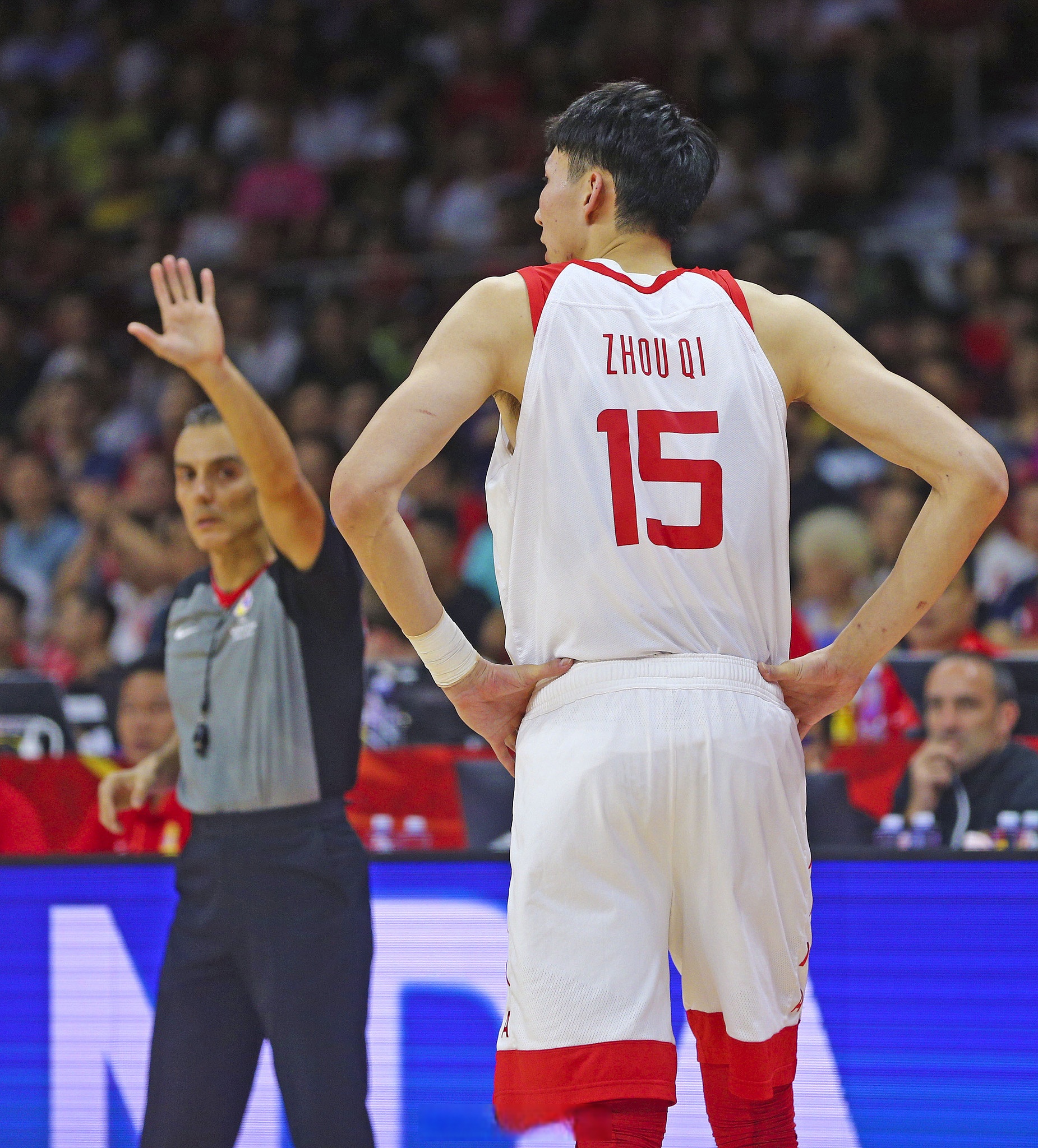 关于皇家社会训练开放日,清晨完成体检引欢呼,CBA季后赛在即,训练强度明显提升的信息 关于皇家社会训练开放日,清晨完成体检引欢呼,CBA季后赛在即,训练强度明显提升的信息
