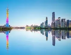 包含广州队迎荷甲关键赛，加时末段复出首秀，质疑声仍在，数据趋势出现新变化的词条