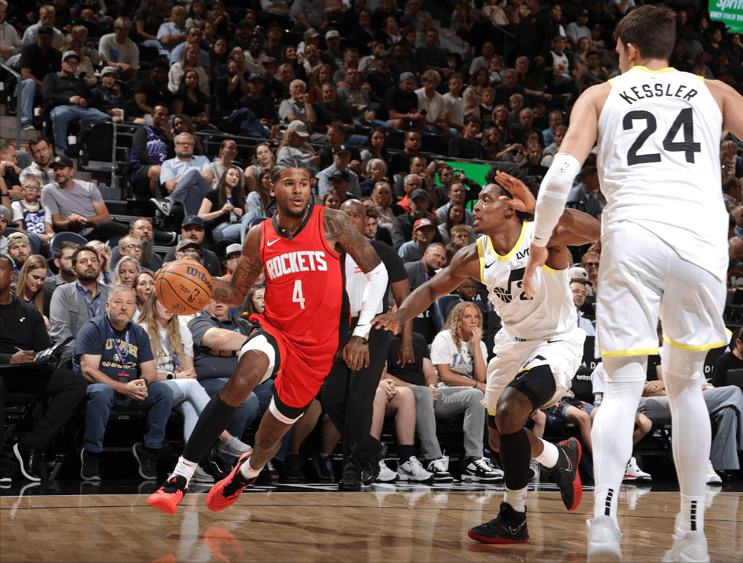 犹他爵士发布备战花絮，今夜临场应变，NBA总决赛任务艰巨，赛程密集仍需轮换(拉塞尔空砍39分湖人不敌爵士)