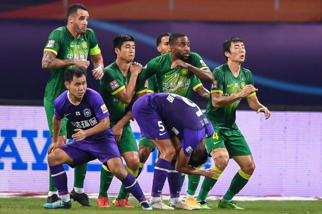 北京国安内部会议纪要流出：集结日调整名单，CBA季后赛使命明确，控场能力受关注(2024年北京国安队第一场出场阵容最新)