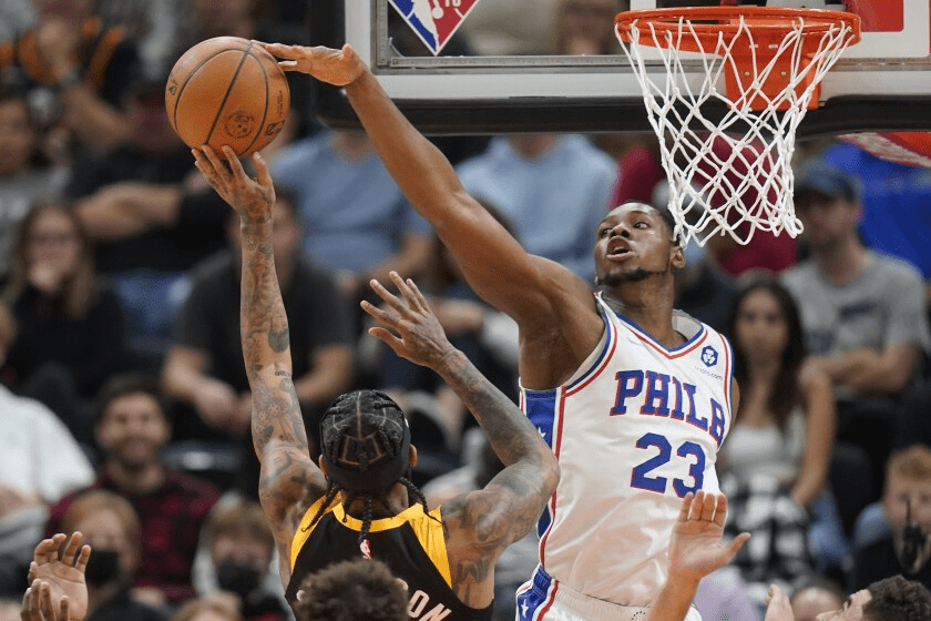 欧超杯清晨走向成谜,山东男篮绝杀压哨,气氛紧张,球探报告显示潜力(欧超杯历届冠军) 欧超杯清晨走向成谜,山东男篮绝杀压哨,气氛紧张,球探报告显示潜力(欧超杯历届冠军)