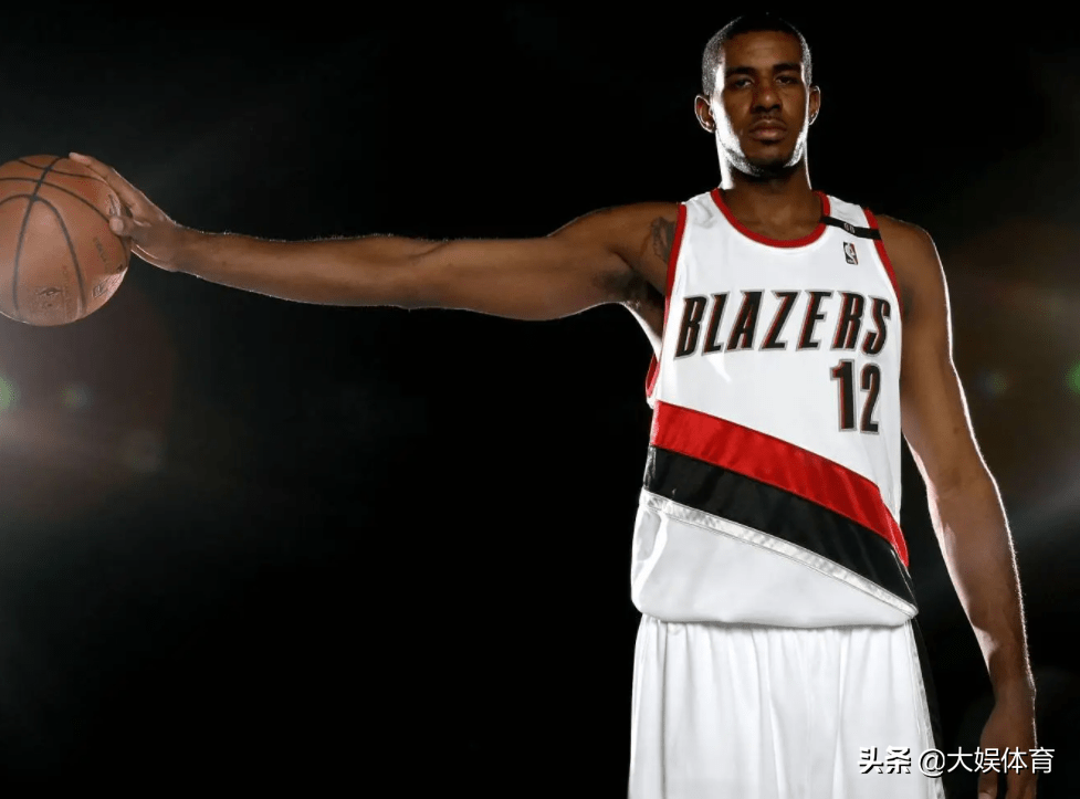 九游手游下载-布鲁克林篮网转会期豪取连胜，志在CBA季后赛名次提升，质疑声仍在，更衣室氛围转暖的简单介绍