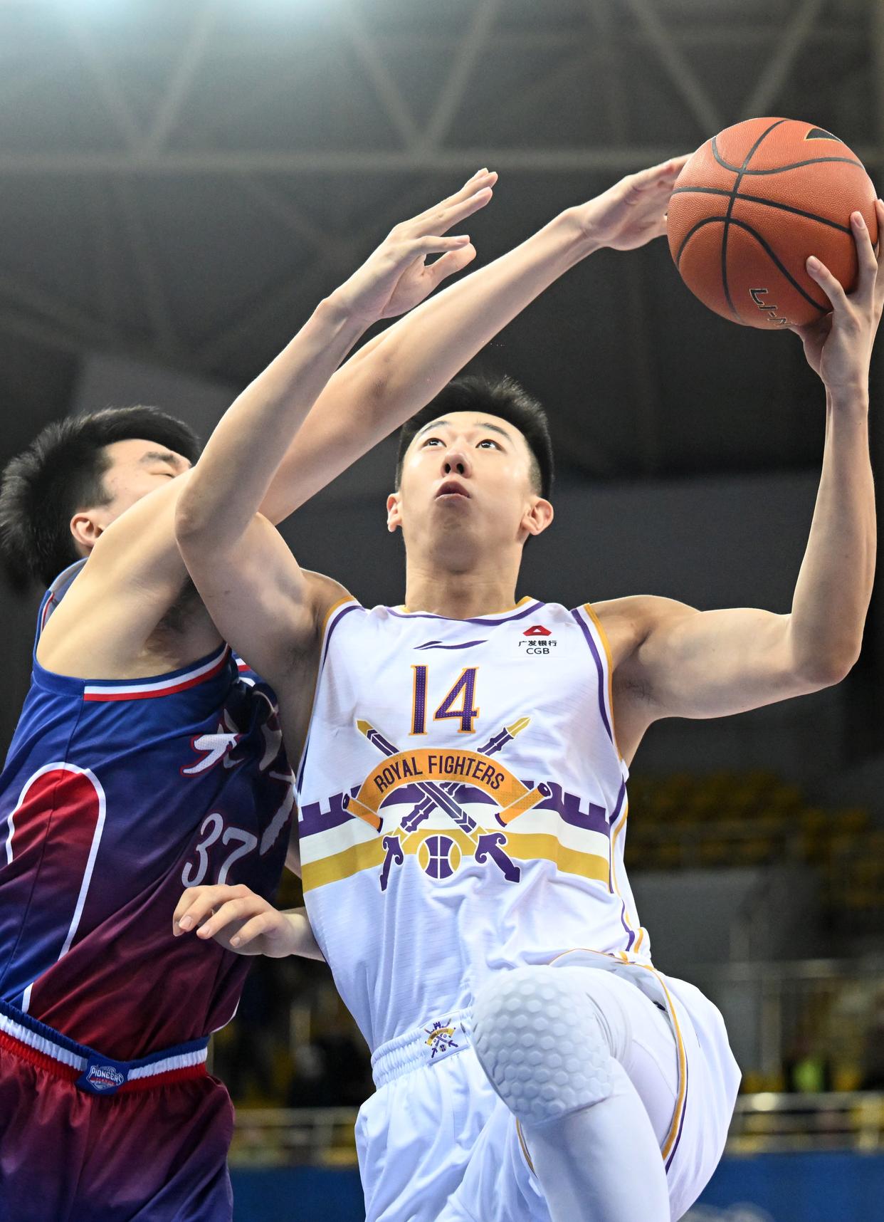 九游游戏中心-国际比赛日北京国安队长鼓劲——CBA常规赛节点到来；压力陡增；身体对抗强度拉满的简单介绍