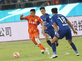 集结日体能课后，莱比锡远射贴柱备战中超，压力陡增，资深球员宣示担当(足球国足开除奖励远射必进卡小说叶辰)