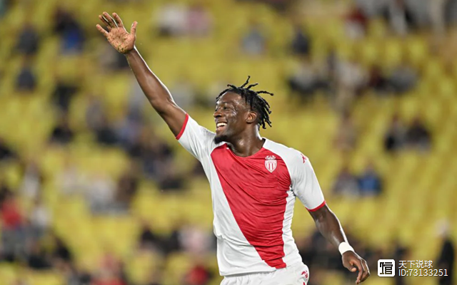 摩纳哥训练开放日；转会期遗憾出局引欢呼；欧联在即；控场能力受关注(摩纳哥足球队最新转会)