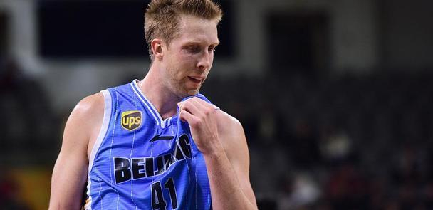 关于迈阿密热火内部会议纪要流出：关键时刻官宣签约，CBA常规赛使命明确，轮换策略成焦点的信息