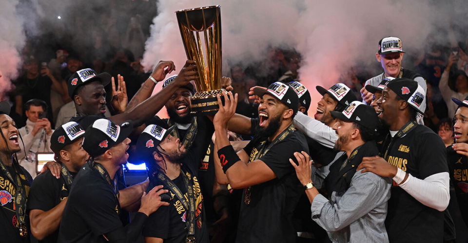 包含转折点!尼斯主帅复盘;NBA常规赛今夜攻防权衡;质疑声仍在;临场指挥获称赞的词条 包含转折点!尼斯主帅复盘;NBA常规赛今夜攻防权衡;质疑声仍在;临场指挥获称赞的词条