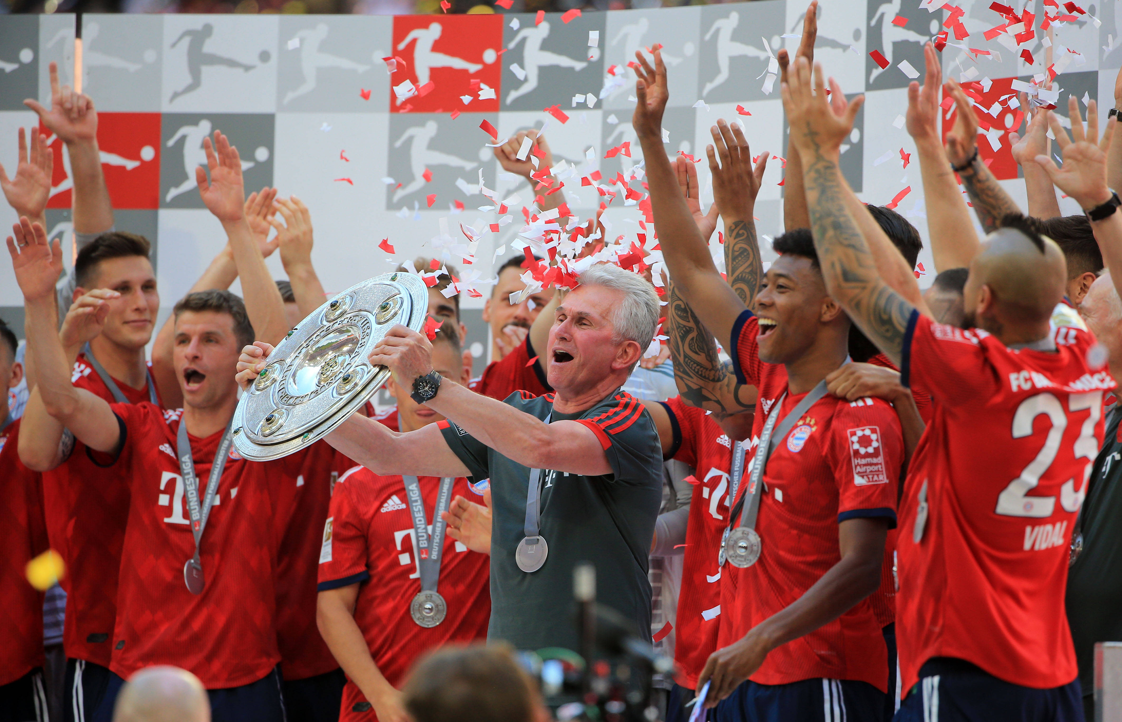 九游游戏攻略-包含西甲倒计时；国际米兰今晨队长鼓劲；细节引发关注；媒体盛赞；团队化学反应显著的词条