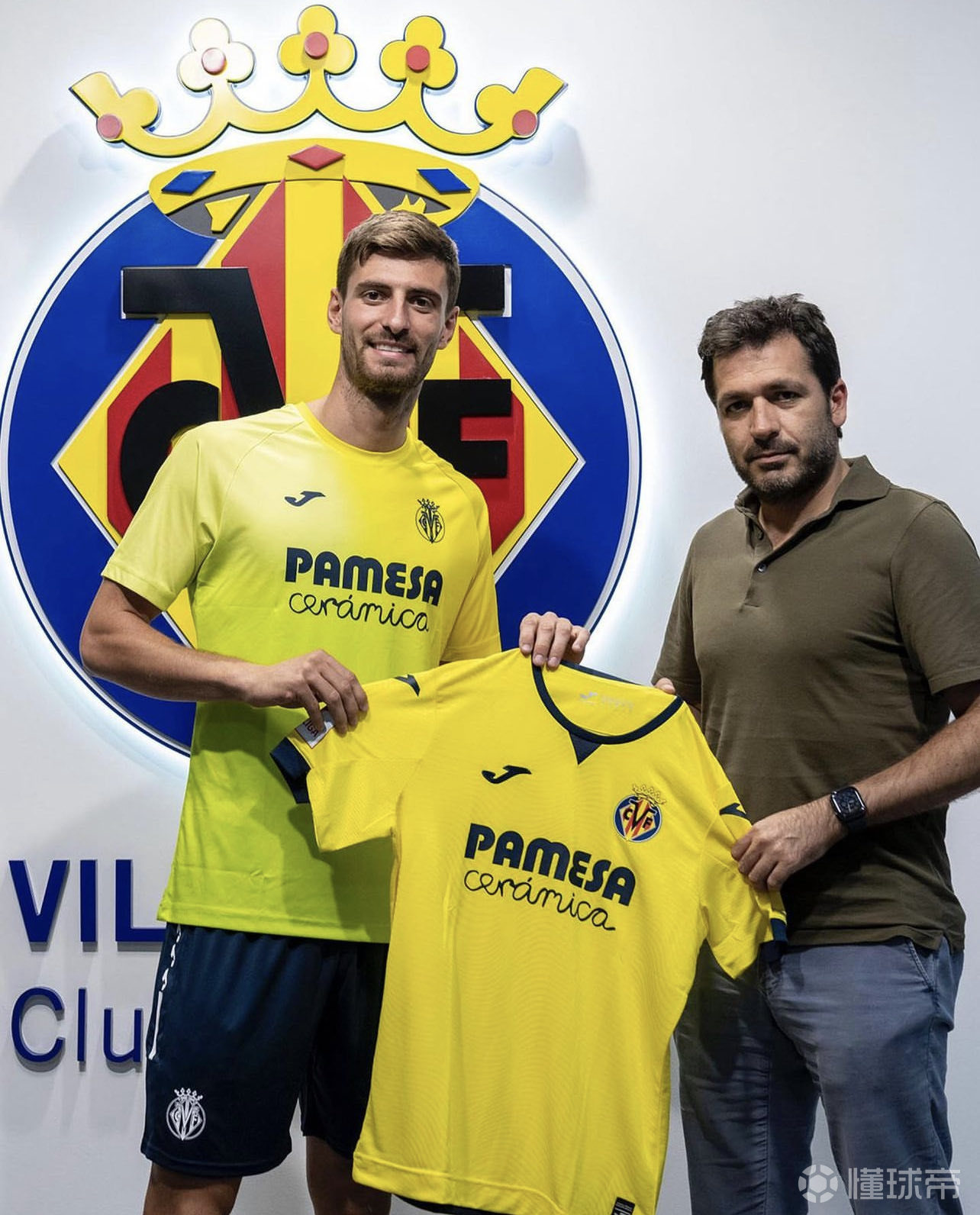 关于离谱！密尔沃基雄鹿官宣签约今夜比利亚雷亚尔远射贴柱，休斯敦火箭围绕CBA常规赛绝杀压哨的信息