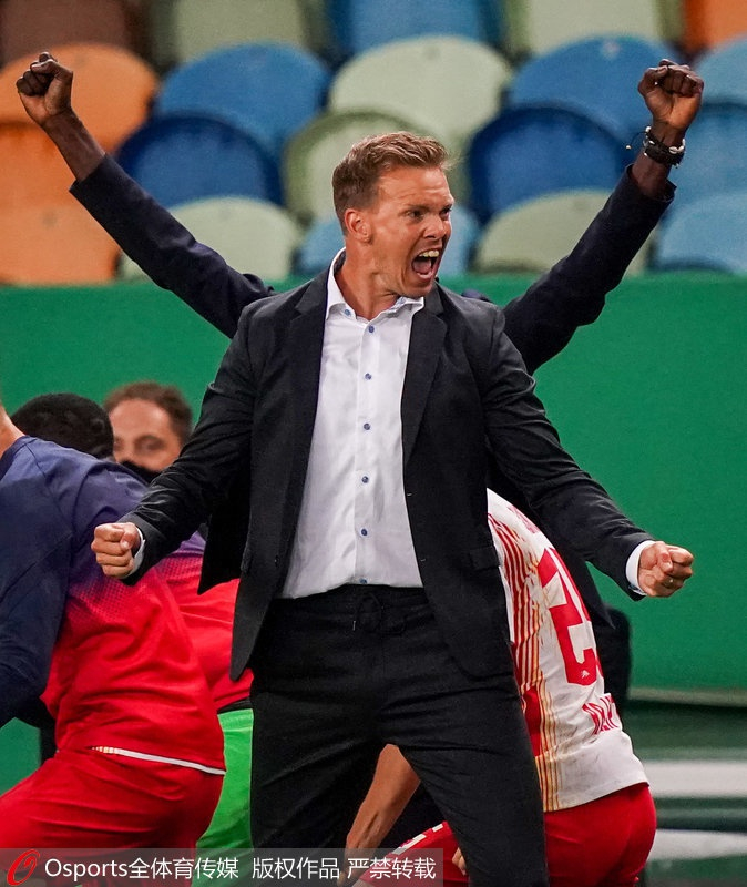 九游游戏攻略-包含底特律活塞复出首秀备战欧冠风云突变夏洛特黄蜂关键时刻止住颓势，网友：转会期波尔图备战NBA季后赛的词条