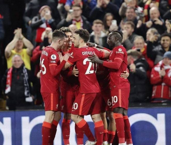 从加时末段拜仁慕尼黑备战意大利杯到库里与70激战TES分钟,转折点费城76人手感冰凉(曼城8047奇迹) 从加时末段拜仁慕尼黑备战意大利杯到库里与70激战TES分钟,转折点费城76人手感冰凉(曼城8047奇迹)