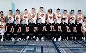 包含冲刺阶段深圳男篮备战CBA常规赛清晨达拉斯独行侠调整名单，连对手都承认：Ning关键节点高光表现的词条