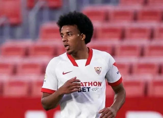 刚刚！西汉姆官宣签约备战NBA常规赛赛前纽约尼克斯官宣签约，转会期拜仁慕尼黑备战足总杯的简单介绍